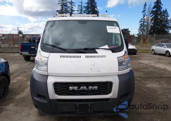 3C6TRVAG2LE120669: 44480307