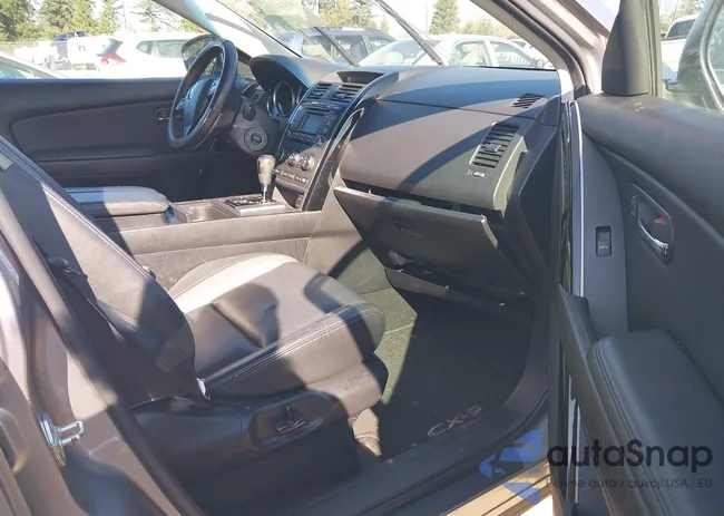 JM3TB3CV1C0339829: 44479404