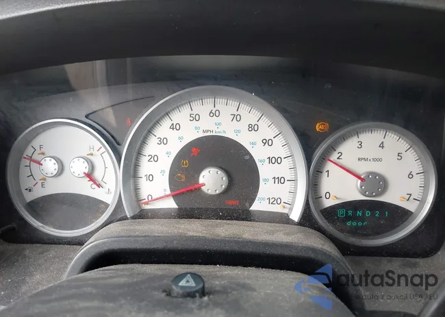 1D7HE48N28S560295: 44479644