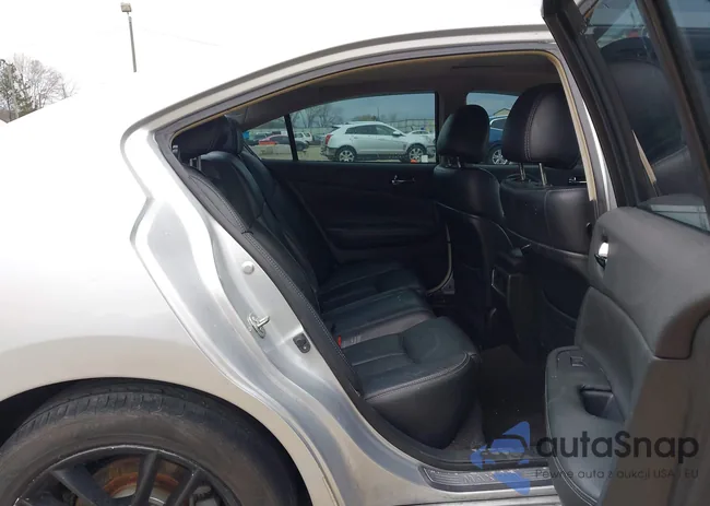 1N4AA5AP4CC807687: 44479674