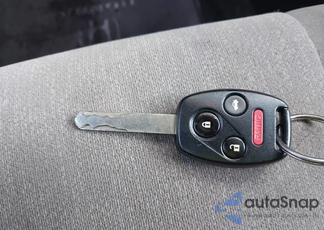 1HGCP2F83AA162459: 44480818