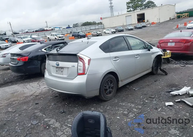 JTDKN3DU8F0447886: 44480921