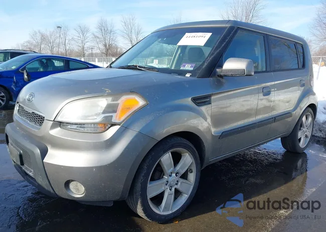 KNDJT2A26A7049039: 44481091