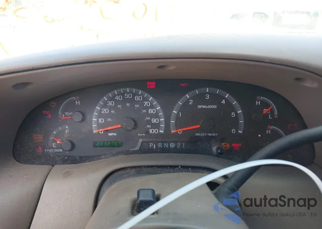 1FMRU17LXYLA97117: 44481222