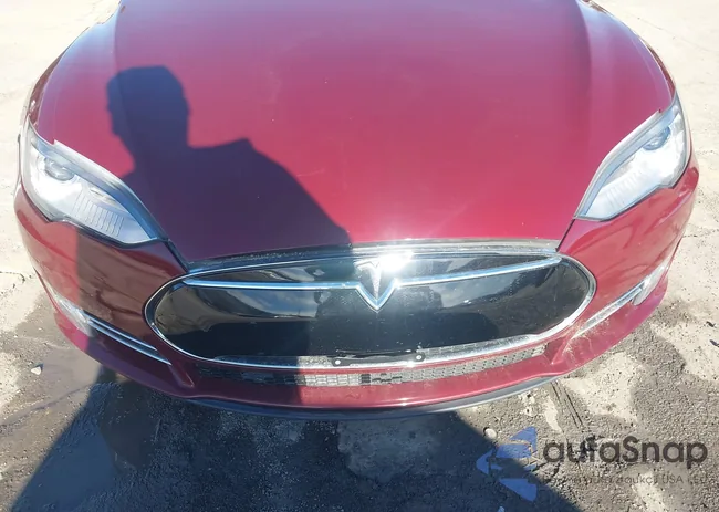 5YJSA1DN8CFS00373: 44481276