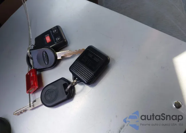 2FMZA52226BA51499: 44480388