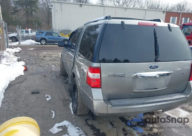 1FMFU20548LA74517: 44480559