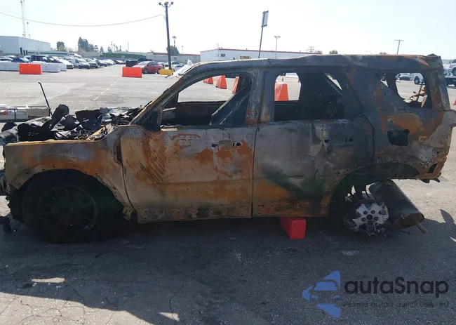 3FMCR9B6XMRB03162: 44480635