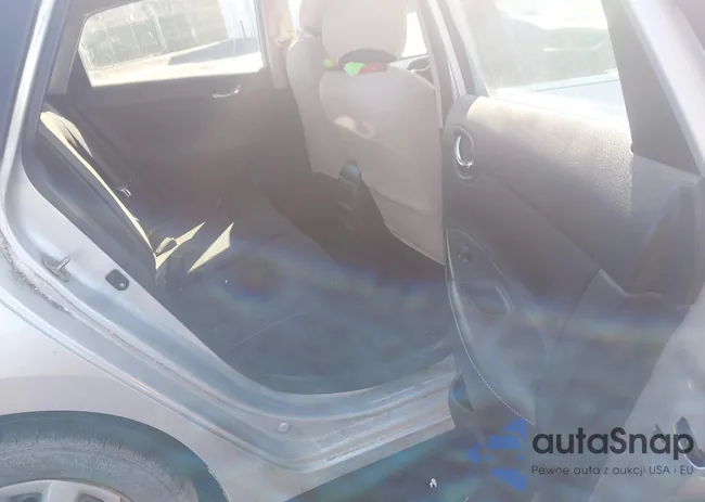 3N1AB7AP5GY258892: 44481734