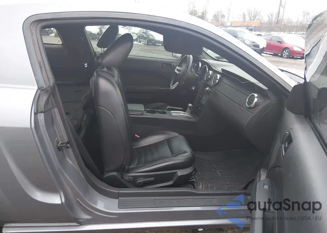 1ZVFT82HX65172130: 44481778