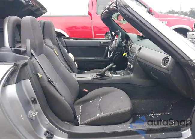 JM1NC2JF1C0225527: 44482014