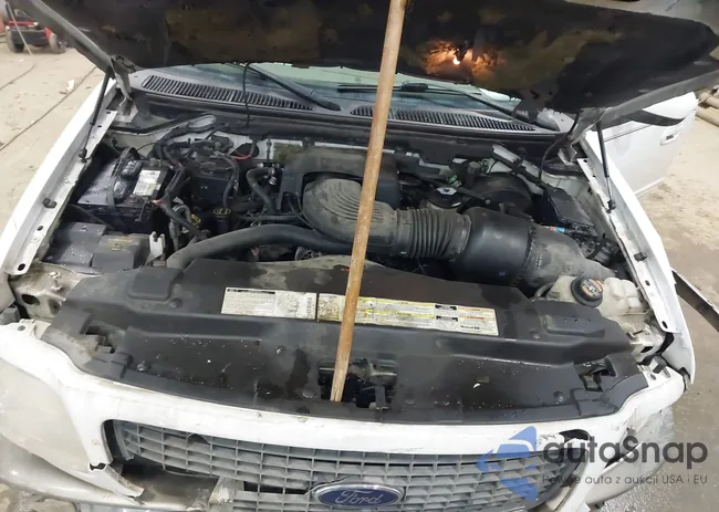 1FMPU18L81LA69523: 44482063