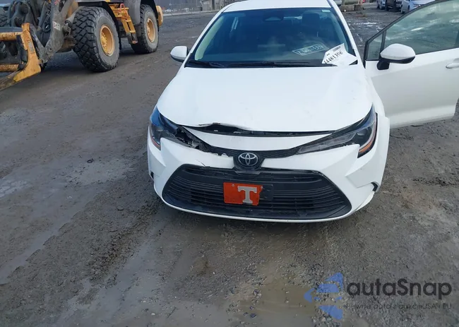 5YFB4MDE4RP148438: 44481396