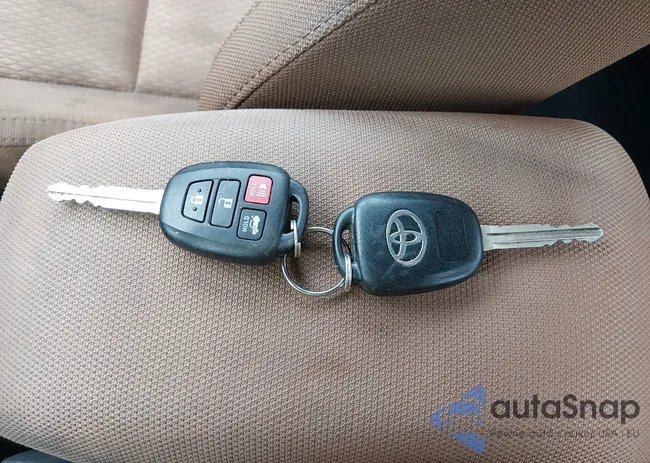 2T1BURHE9FC380908: 44481494