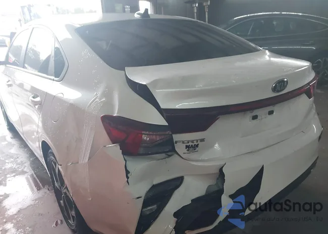 3KPF24AD1ME291652: 44481605