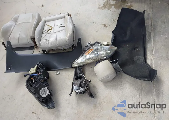 JN1DV6AP2BM601541: 44481641