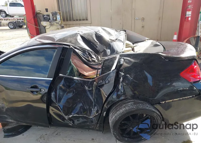 JN1DV6AP2BM601541: 44481641