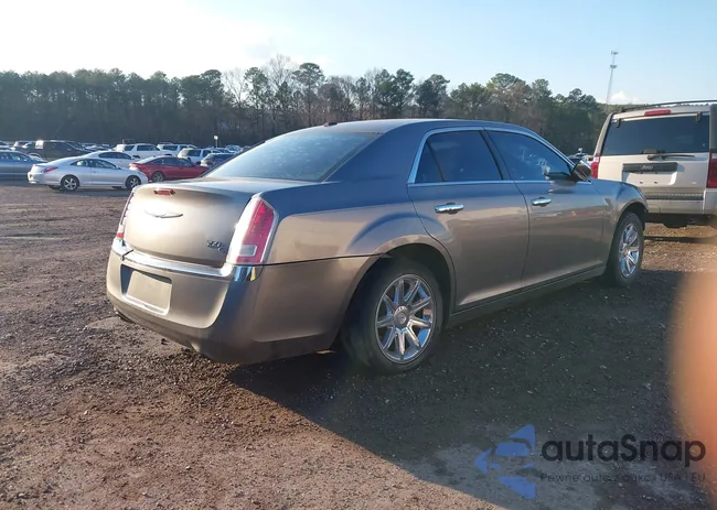 2C3CA6CT3BH592323: 44481676