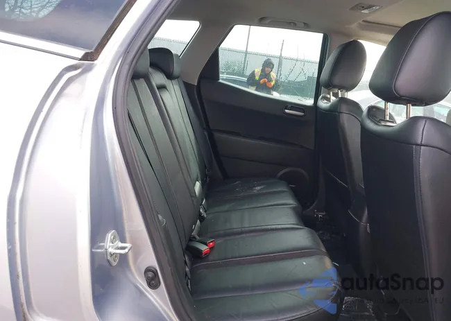 JM3ER293670144934: 44481688