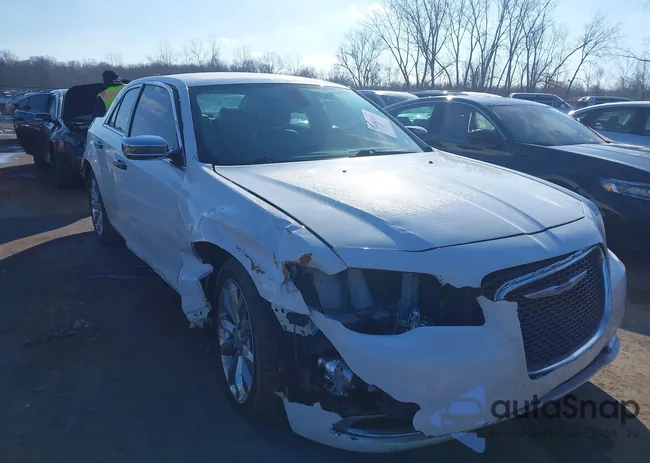 2C3CCAKG6JH194989: 44482883