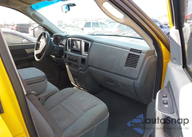 1D7HA18248S598739: 44482920