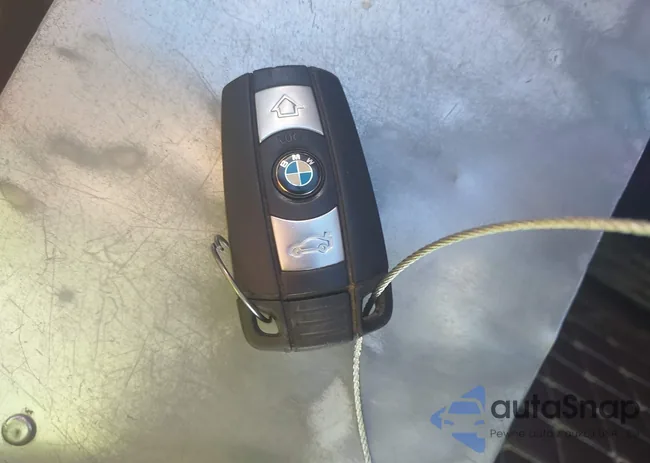 WBAVL1C52DVR82162: 44482950