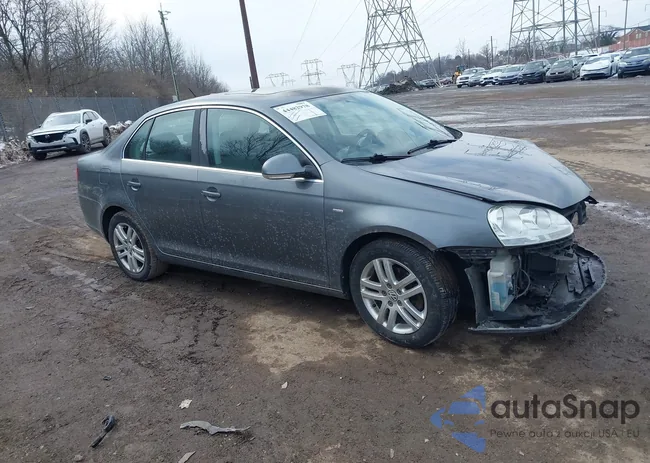 3VWEF71K97M084241: 44482978