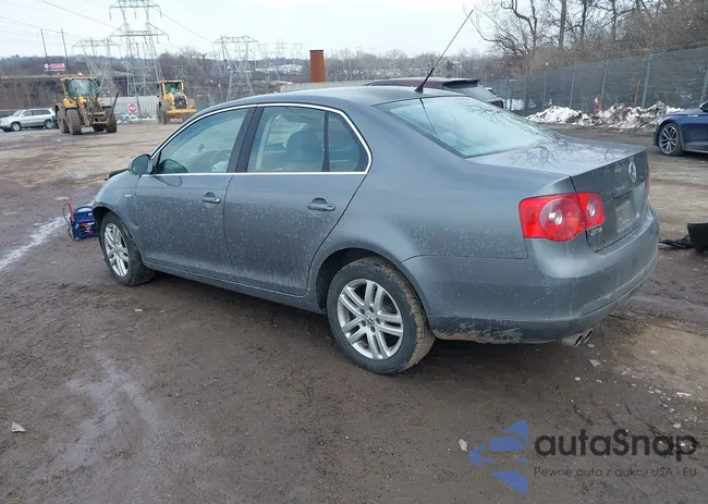 3VWEF71K97M084241: 44482978