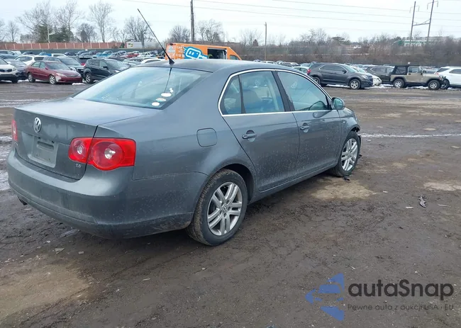 3VWEF71K97M084241: 44482978