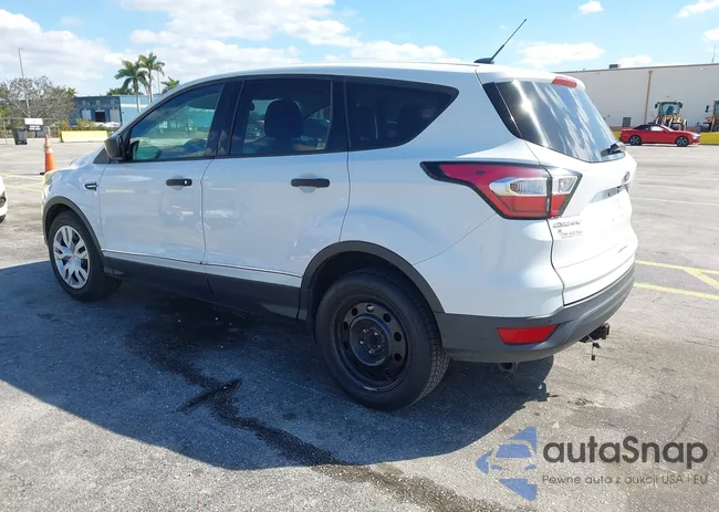 1FMCU0F76HUD95646: 44483000