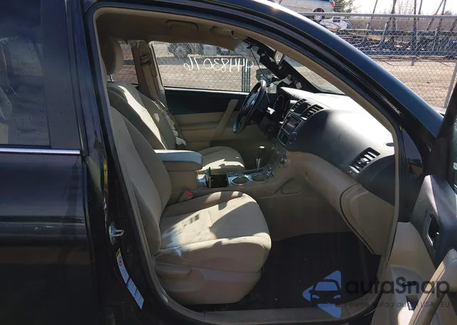 5TDBK3EH9DS271760: 44483076