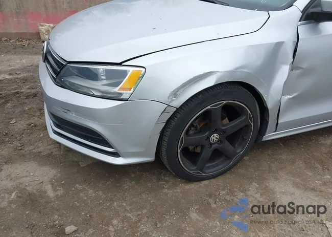 3VWD07AJ6FM325935: 44483138