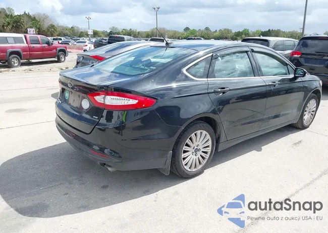 3FA6P0PU7FR310546: 44482314