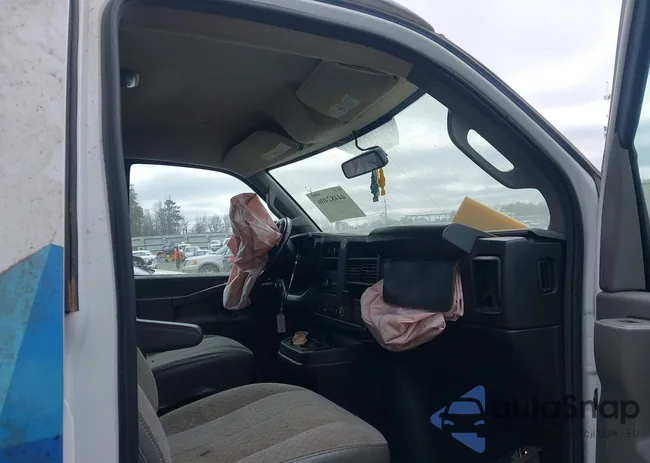 1GCWGAFP5N1199936: 44482406