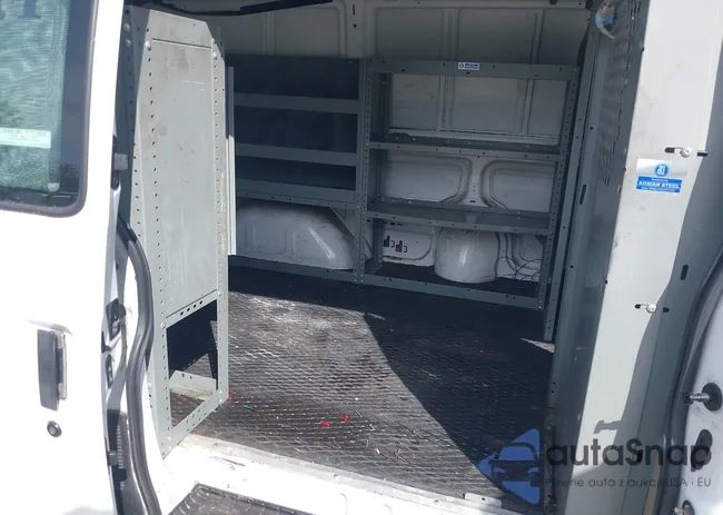 1GCDM19W3YB126095: 44482463