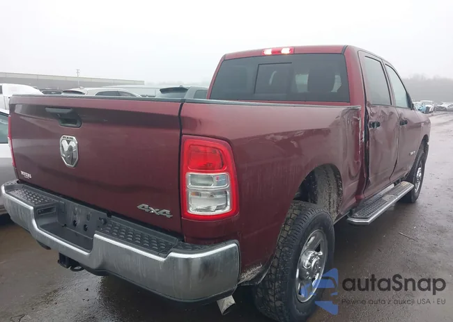 3C6UR5CJ2NG126895: 44482594