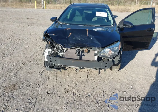 2T1BURHE3FC273093: 44483712