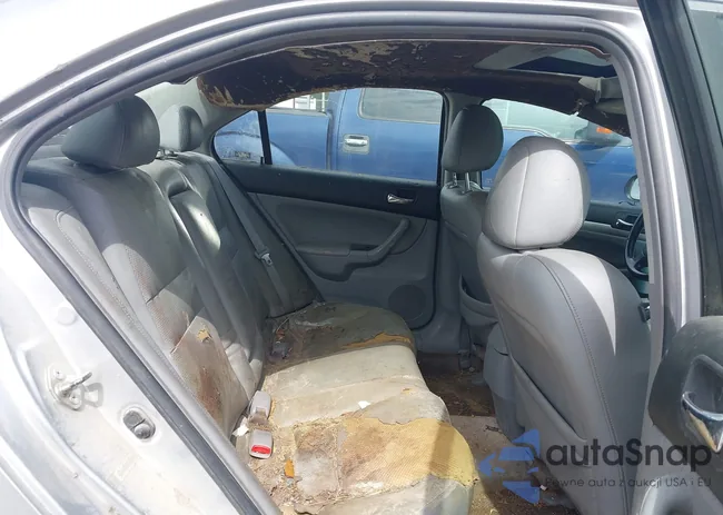 JH4CL96868C006710: 44483729