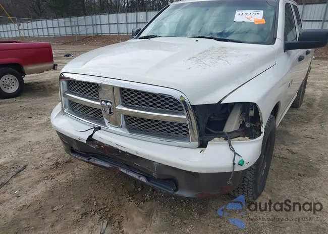 1D3HB18K69S704298: 44483749