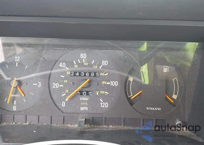 YV1AA8849M1456953: 44483837