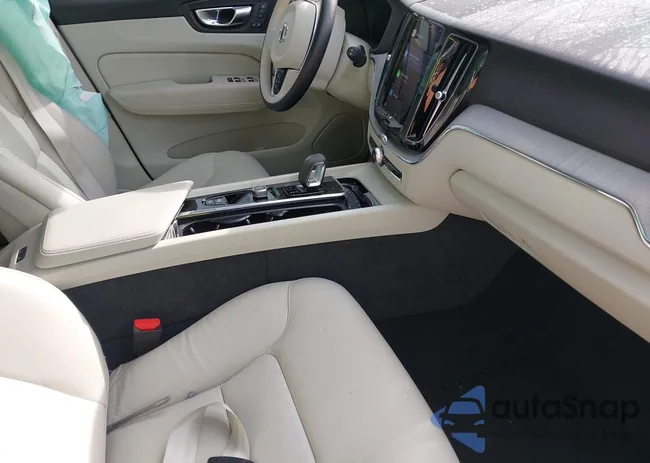 YV4H60RC8S1029514: 44483864