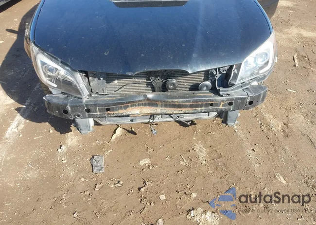 JF1GD70696L508223: 44483875