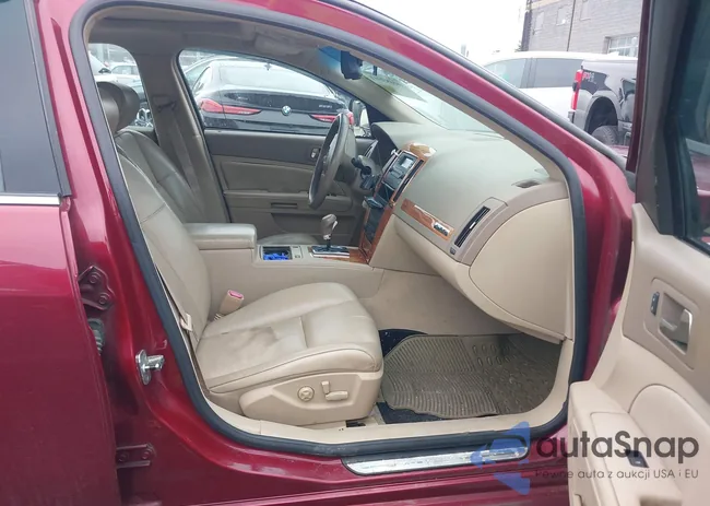 1G6DW677260212688: 44483911