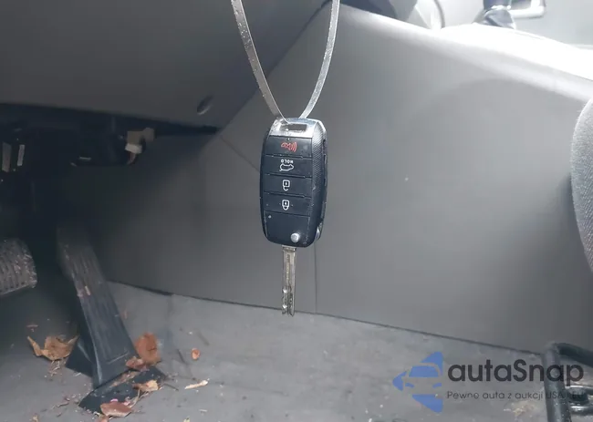 KNDPB3ACXE7567270: 44483942