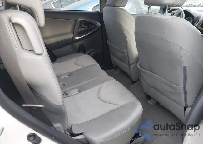 JTMBK33V395075996: 44483949