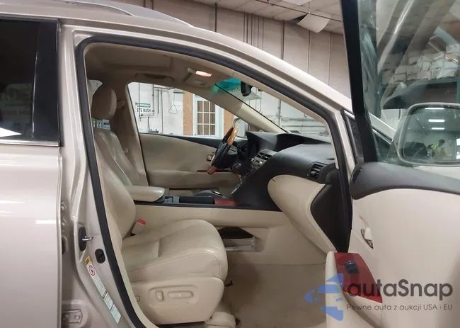 2T2BK1BAXBC081589: 44483953