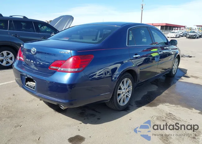 4T1BK36B18U313121: 44484044