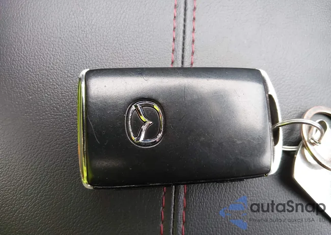 3MVDMBCL2NM439887: 44484106