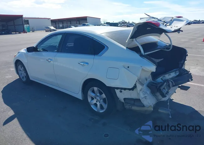 1N4AL3AP4JC157464: 44484120