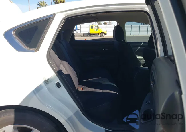 1N4AL3AP4JC157464: 44484120